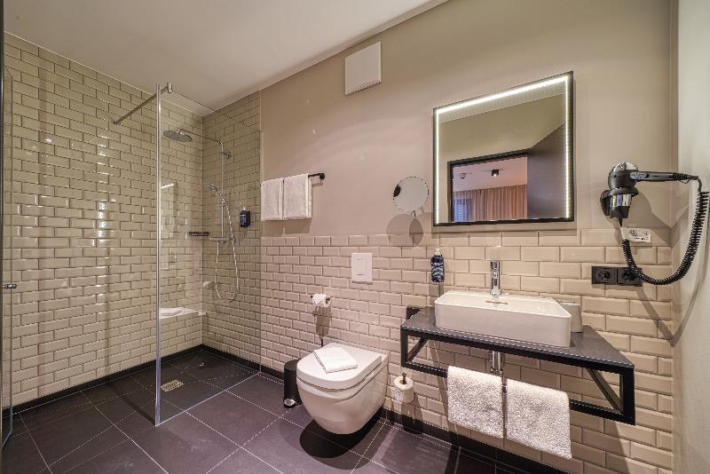 Sunday Hotel Bonn - Oda