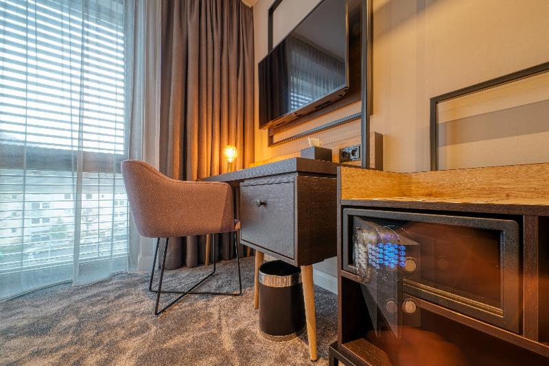 Sunday Hotel Bonn - Oda