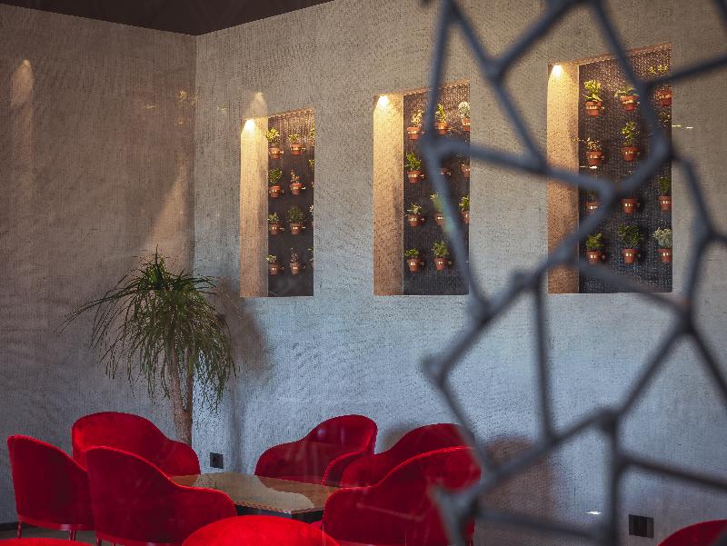 Phi Hotel Piajo - Lobi