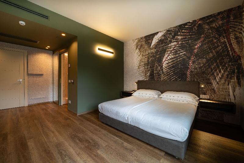 Phi Hotel Piajo - Oda