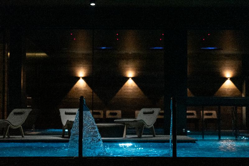 Phi Hotel Piajo - Havuz