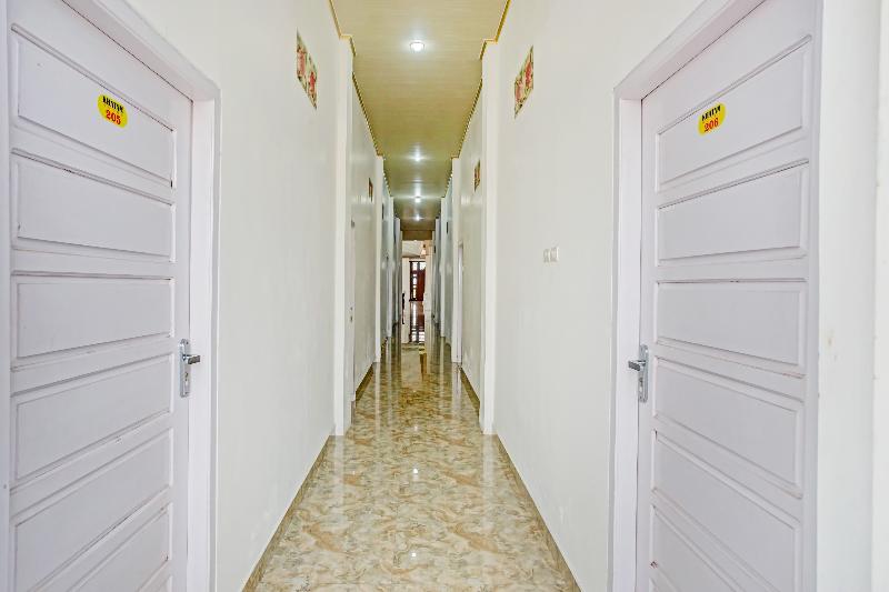 OYO 90585 Saka Ganta Guest House Syariah - Lobi