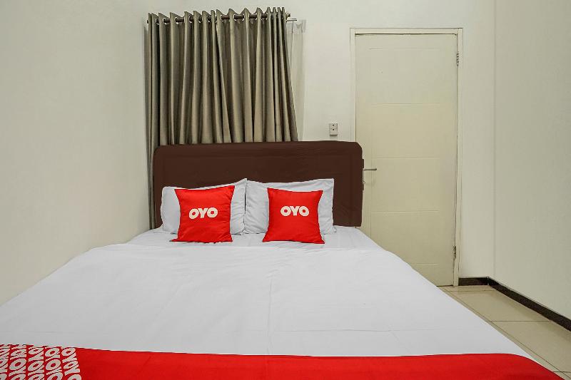 OYO 90684 Happy Homestay Syariah - Oda