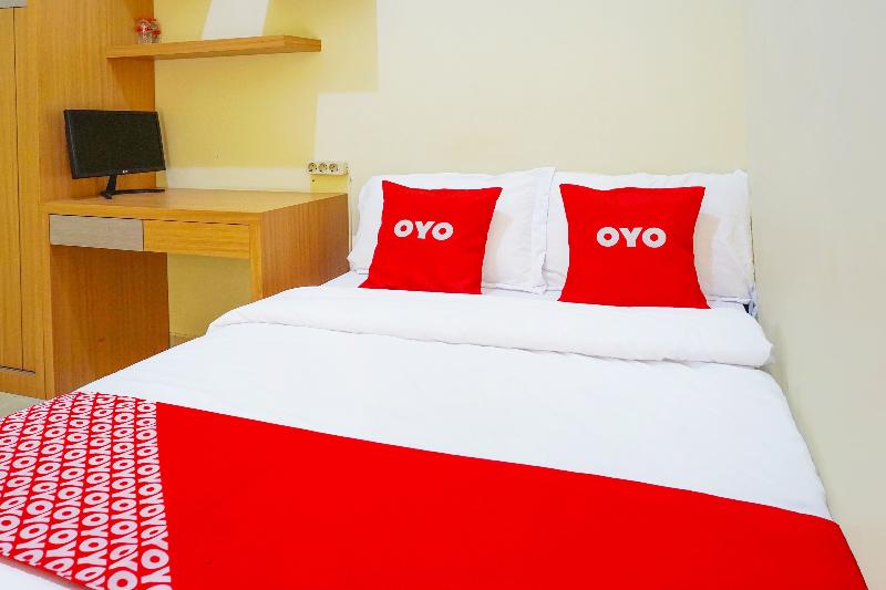 OYO Flagship 90723 Berlima Guest House Syariah - Oda