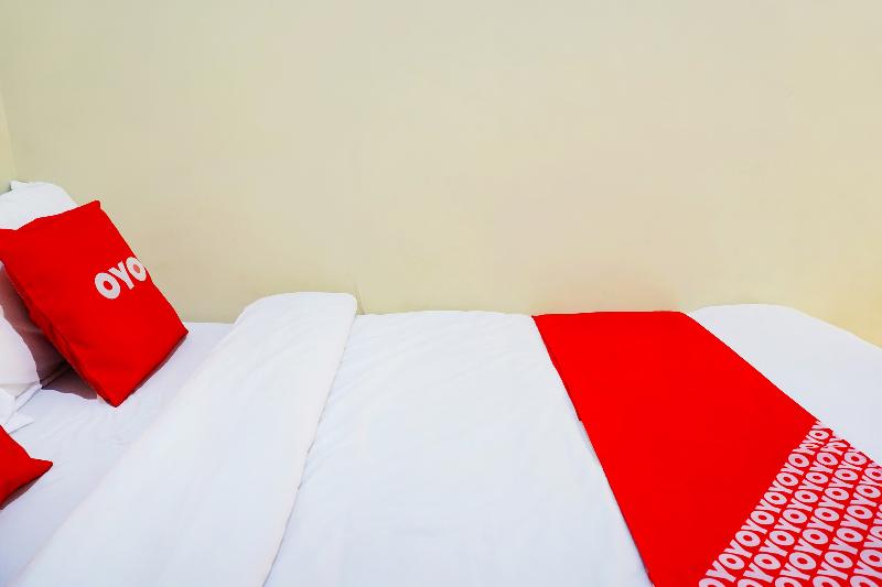 OYO Flagship 90723 Berlima Guest House Syariah - Oda