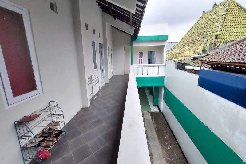 OYO 90766 Gardenia Boarding House - Lobi