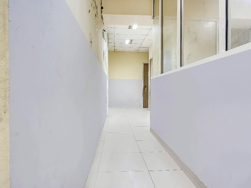 OYO 90872 Coolz Homestay Tebet - Lobi
