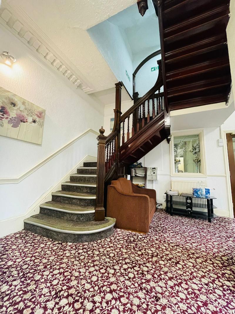 Star Hotel, South Leicester - Lobi