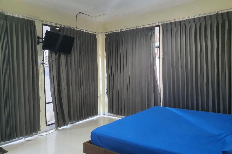 OYO 90816 Wisma Awal Fajar Syariah - Oda