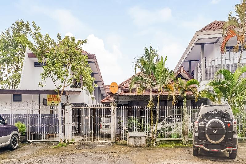 SPOT ON 90797 Sukun Syariah Homestay - Genel