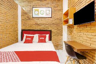Super OYO 90758 D Kost In Kandri Semarang Syariah fotoÄŸrafÄ±
