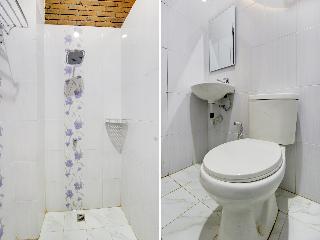 Super OYO 90758 D Kost In Kandri Semarang Syariah fotoÄŸrafÄ±