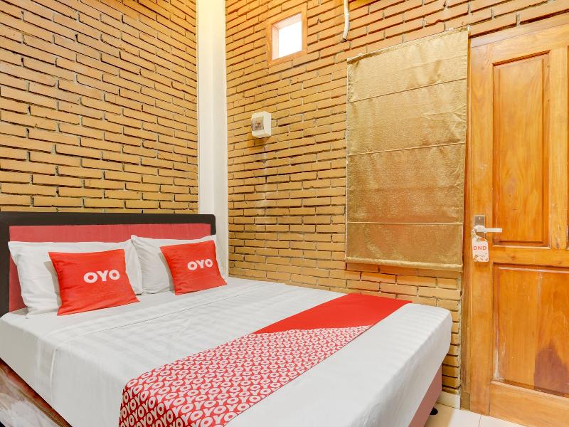 Super OYO 90758 D Kost In Kandri Semarang Syariah - Oda