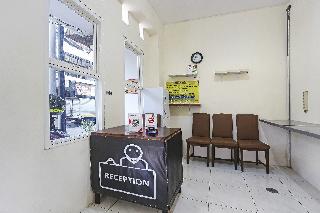 SPOT ON 90780 Gang Tengah Homestay Syaria fotoÄŸrafÄ±