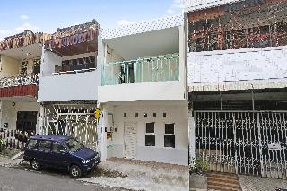 SPOT ON 90780 Gang Tengah Homestay Syaria fotoÄŸrafÄ±