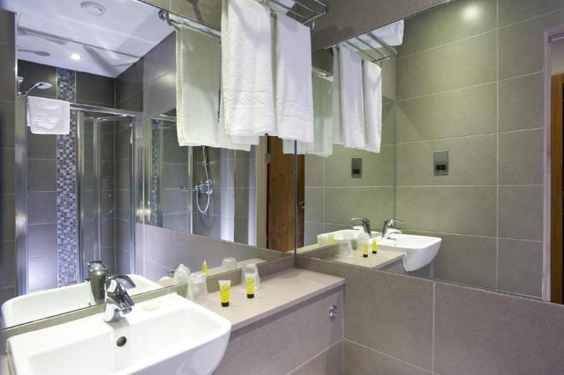London Court Hotel - Oda