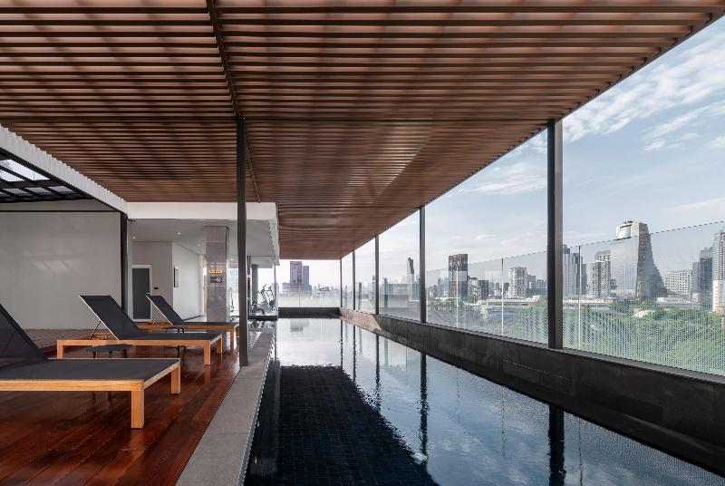 Wyndham Garden Bangkok Sukhumvit 42 - Havuz