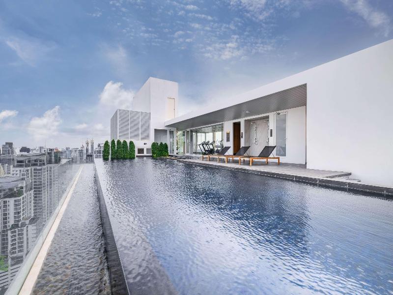 Wyndham Garden Bangkok Sukhumvit 42 - Havuz