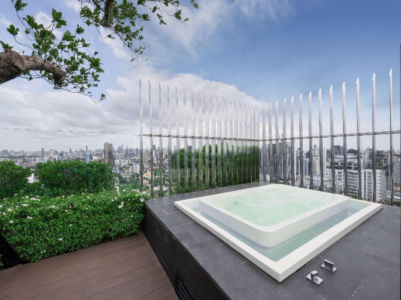 Wyndham Garden Bangkok Sukhumvit 42 - Havuz