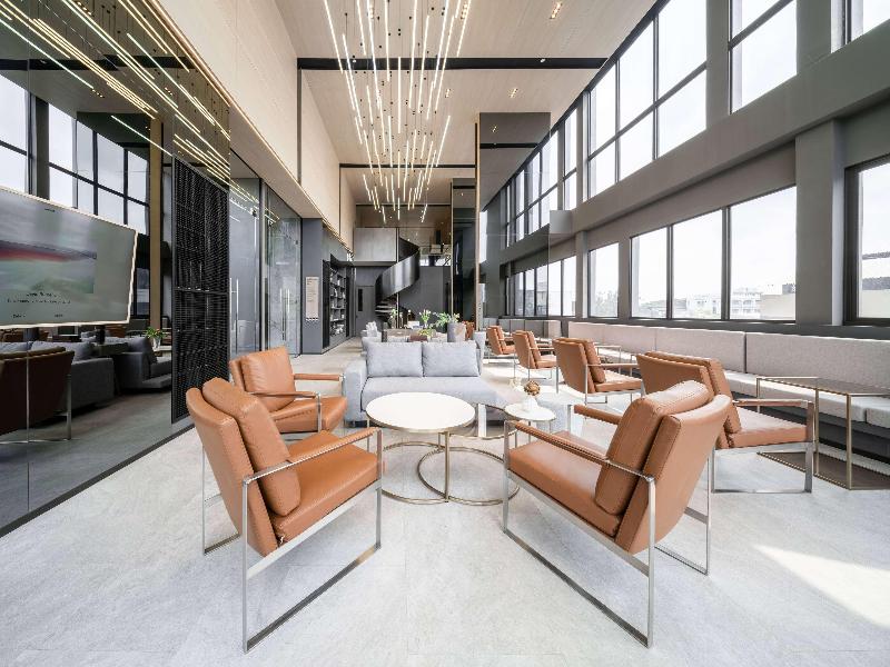 Ramada By Wyndham Bangkok Sukhumvit 87 - Lobi