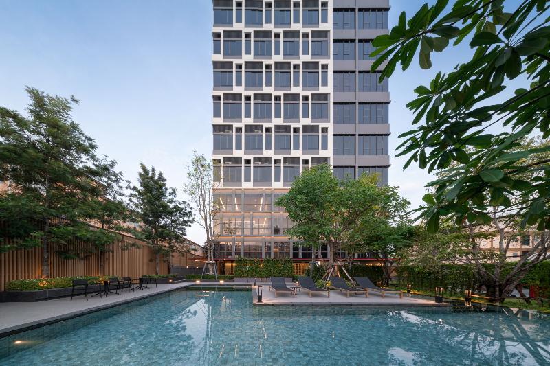 Ramada By Wyndham Bangkok Sukhumvit 87 - Genel
