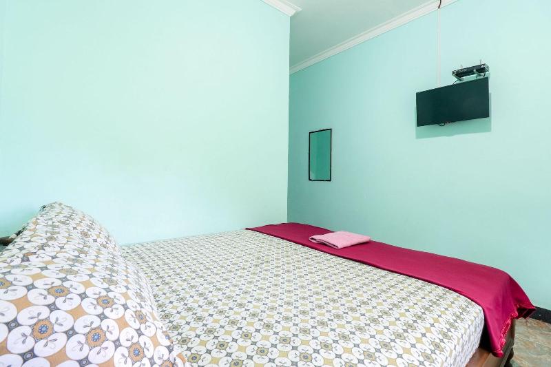 Rock Garden Homestay & Resto by ZUZU - Oda