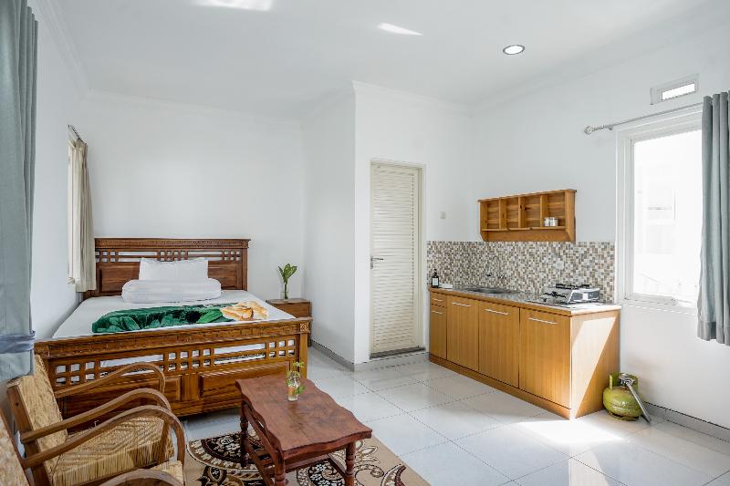 Sekar Gambir Homestay by ZUZU - Oda