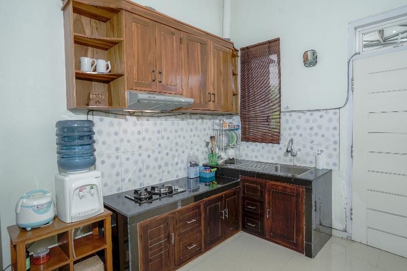Sekar Gambir Homestay by ZUZU - Oda