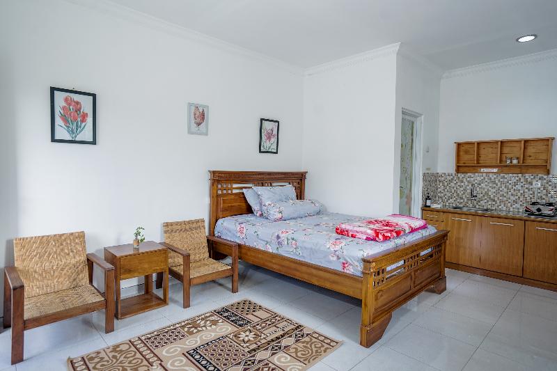Sekar Gambir Homestay by ZUZU - Oda