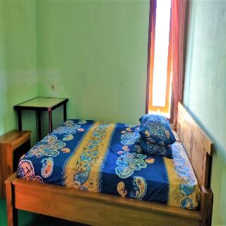 Cheap Inn by ZUZU fotoÄŸrafÄ±