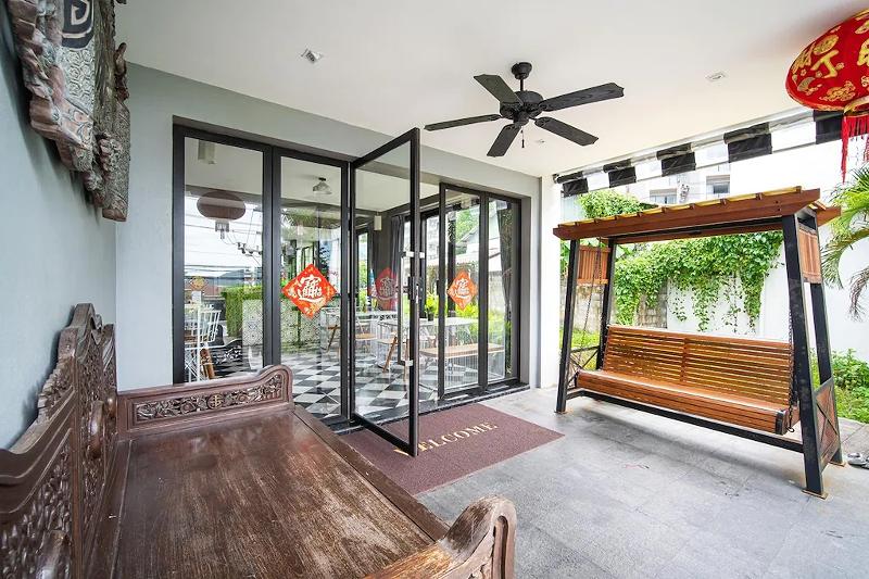 See Sea Villa Phuket SHA - Lobi
