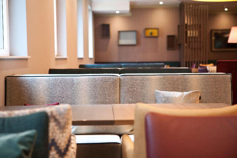 Hampton by Hilton Regensburg - Restoran