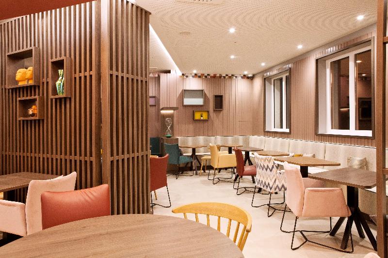 Hampton by Hilton Regensburg - Restoran