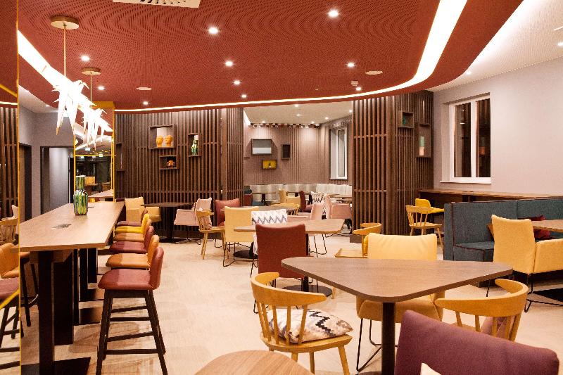 Hampton by Hilton Regensburg - Restoran