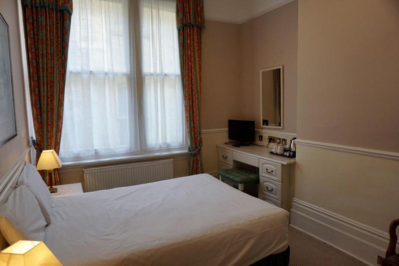 Albany, Brighton & Hove - Oda