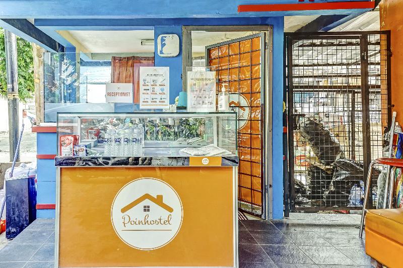Super OYO 90692 Point Hostel - Lobi