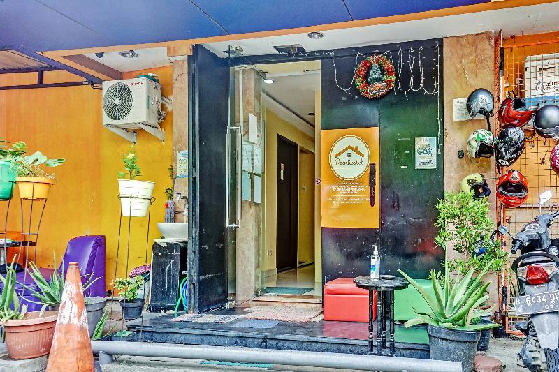 Super OYO 90692 Point Hostel - Genel