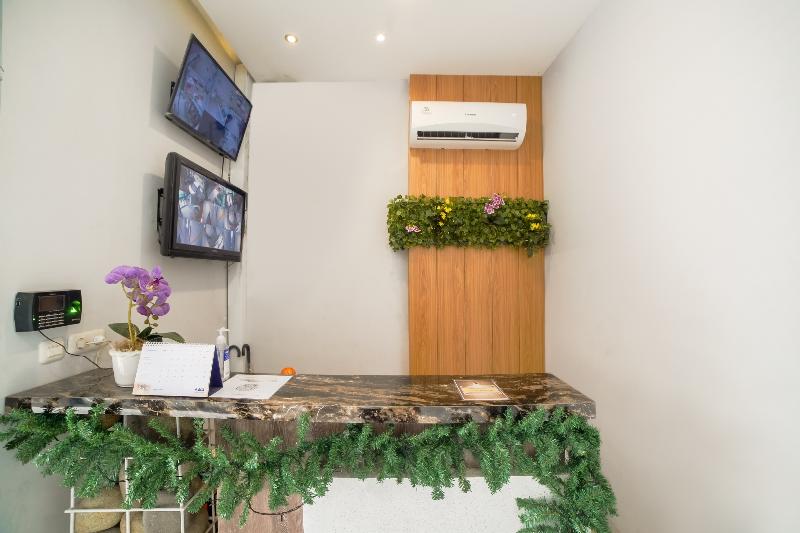OYO 90874 Millenium Inn 2 - Lobi