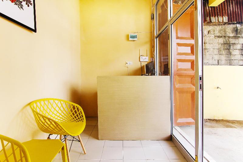 OYO 90900 Pagi Sore Residence - Lobi