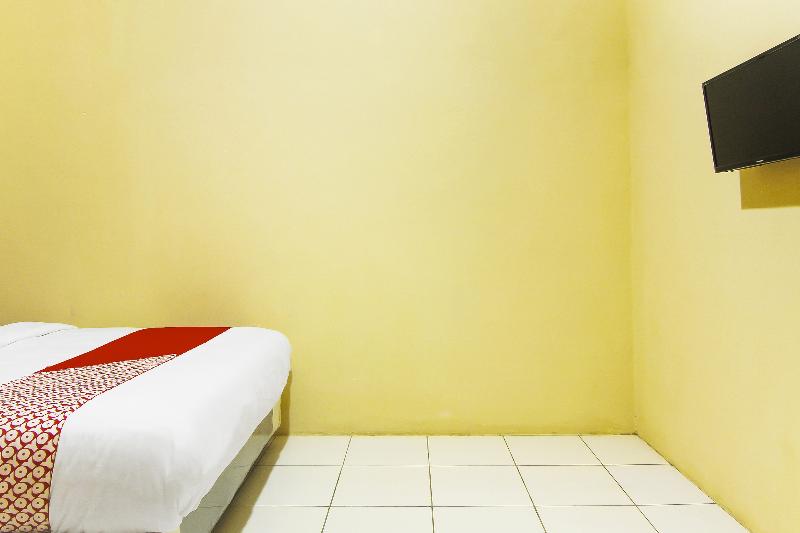 OYO 90900 Pagi Sore Residence - Oda