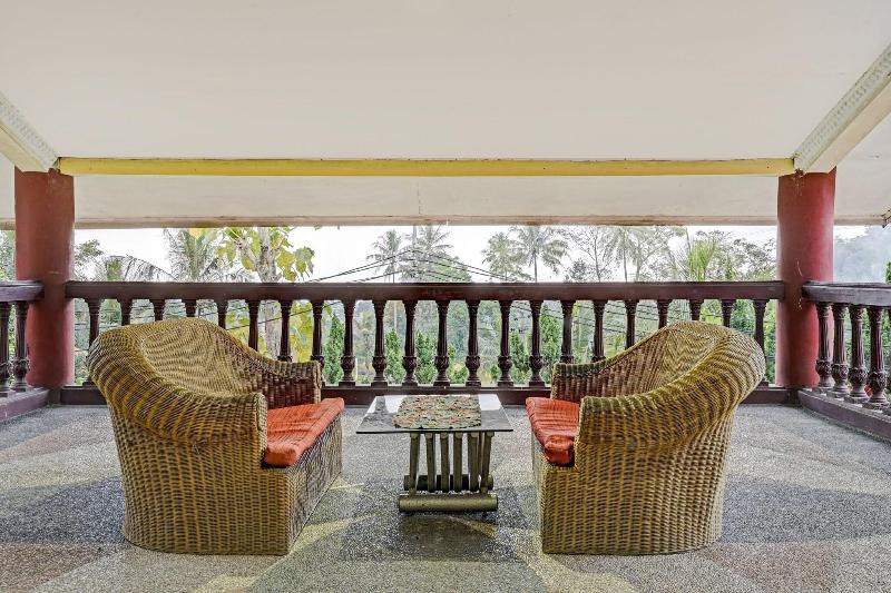 OYO Flagship 90644 Cottage Nalendra Nuansa Nusanta - Lobi