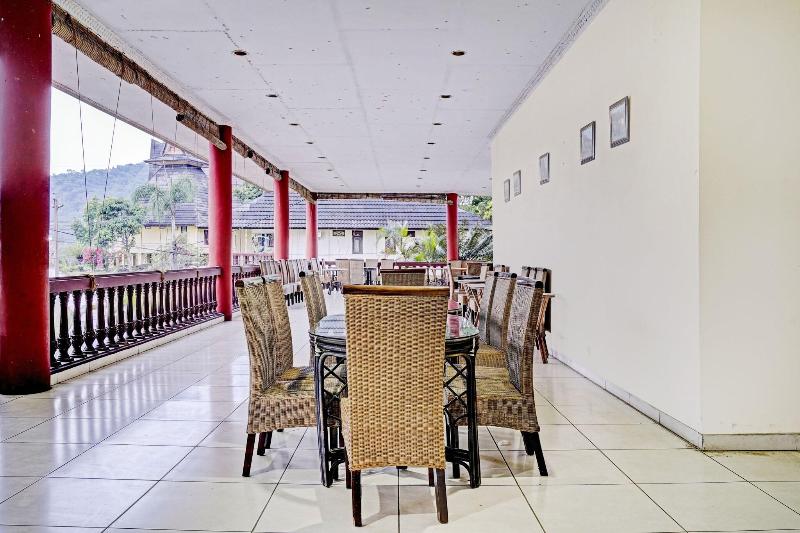 OYO Flagship 90644 Cottage Nalendra Nuansa Nusanta - Lobi