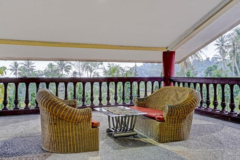 OYO Flagship 90644 Cottage Nalendra Nuansa Nusanta - Lobi
