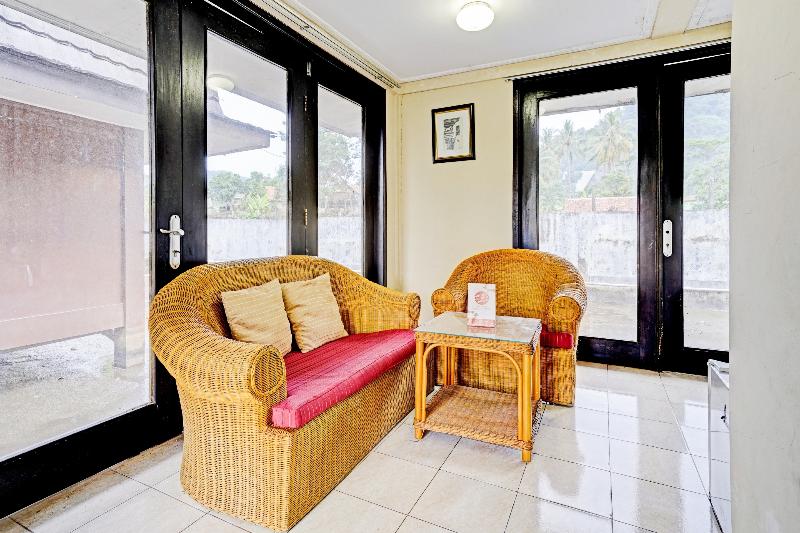 OYO Flagship 90644 Cottage Nalendra Nuansa Nusanta - Oda