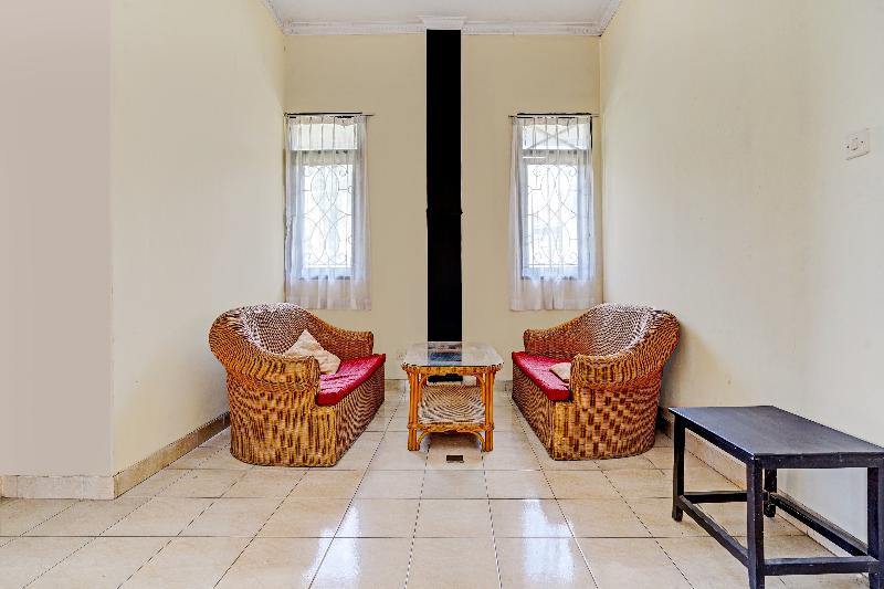 OYO Flagship 90644 Cottage Nalendra Nuansa Nusanta - Oda