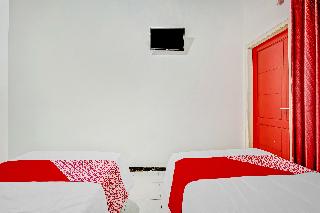 OYO Flagship 90717 Hotel Kalimantan Surabaya fotoÄŸrafÄ±