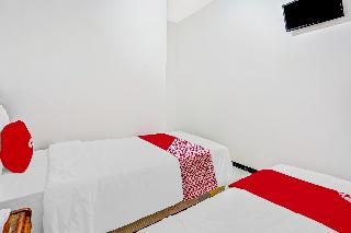 OYO Flagship 90717 Hotel Kalimantan Surabaya fotoÄŸrafÄ±