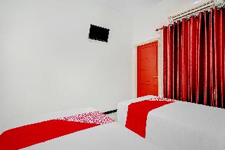 OYO Flagship 90717 Hotel Kalimantan Surabaya fotoÄŸrafÄ±