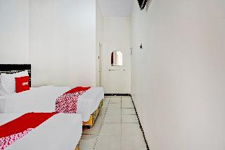 OYO Flagship 90717 Hotel Kalimantan Surabaya fotoÄŸrafÄ±