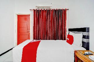 OYO Flagship 90717 Hotel Kalimantan Surabaya fotoÄŸrafÄ±